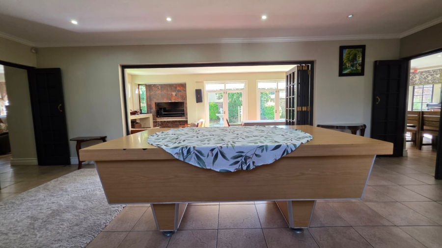 4 Bedroom Property for Sale in Heatherlands Western Cape